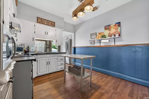 Kitchen - 507 E Columbia St, Flora, IN 46929 photo 1 of 4