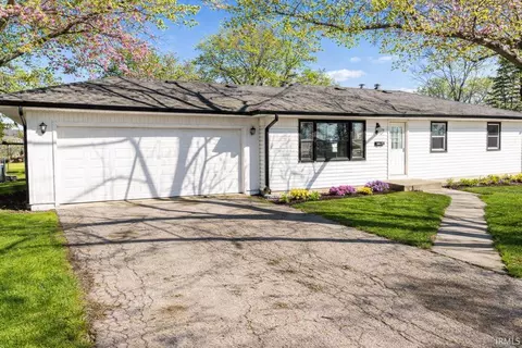 3509 E Maplegrove Ave, Fort Wayne, IN 46806