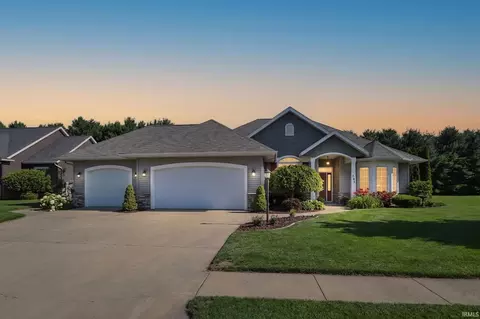905 Deerstone Dr, Goshen, IN 46526