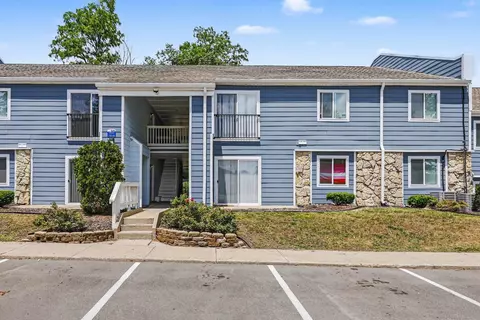1801 Irish Way #1863, South Bend, IN 46637