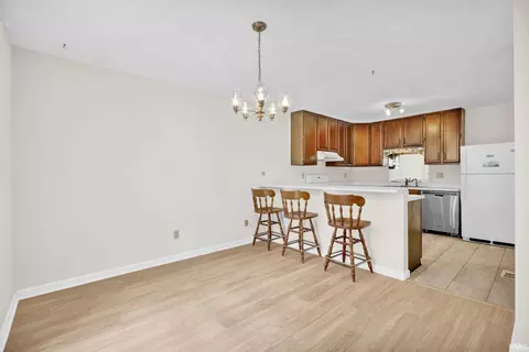 Dining - 1016 E Commons Dr, Bloomington, IN 47401 photo 1 of 2
