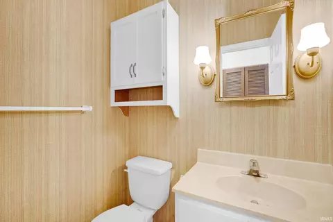 Bath - 1016 E Commons Dr, Bloomington, IN 47401 photo 1 of 2