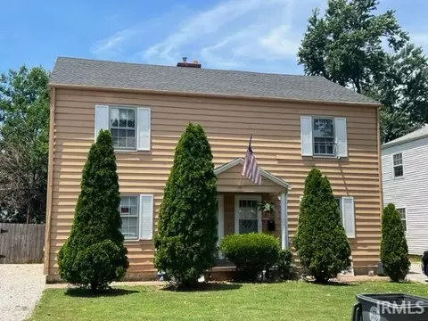 1217 1219 Corregidor Cir, Evansville, IN 47714