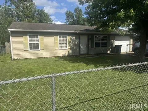 807 Julia Ln, Lafayette, IN 47905