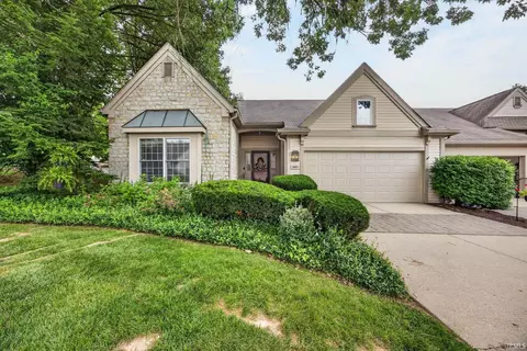 2803 S St Remy Cir, Bloomington, IN 47401