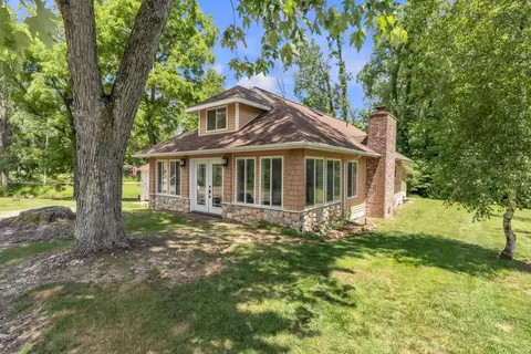 761 S Dixie Dr, North Webster, IN 46555