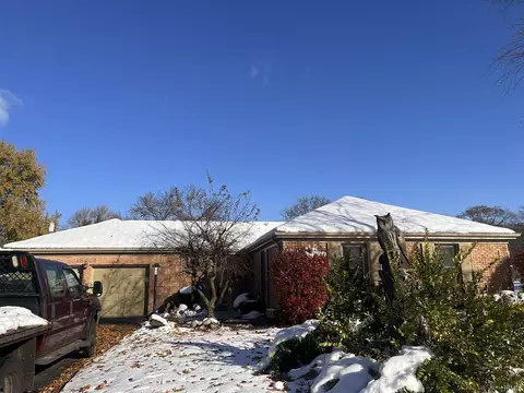 19685 Old Ridge Rd, South Bend, IN 46614
