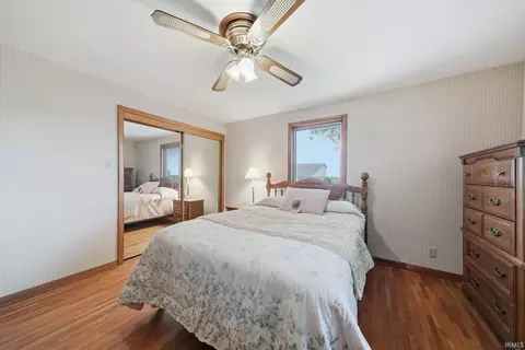 Bedroom - 3724 W Yoder Rd, Yoder, IN 46798 photo 2 of 5