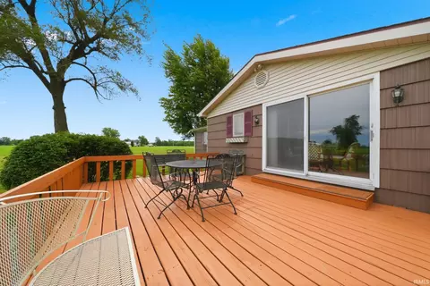 Exterior - 3724 W Yoder Rd, Yoder, IN 46798 photo 2 of 10