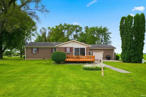 Exterior - 3724 W Yoder Rd, Yoder, IN 46798 photo 7 of 10