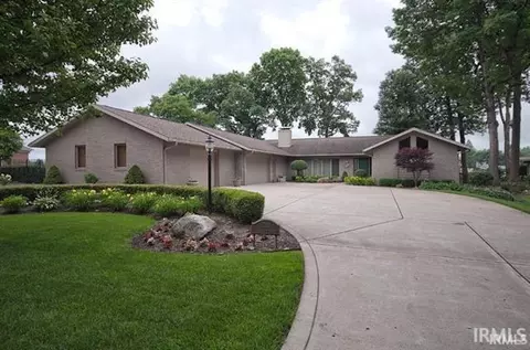 1111 Greenleaf Blvd, Elkhart, IN 46514