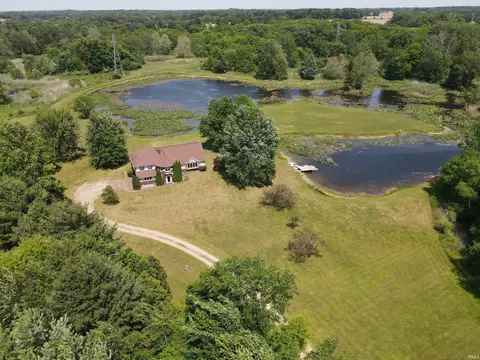 18568 6th Rd, Plymouth, IN 46563