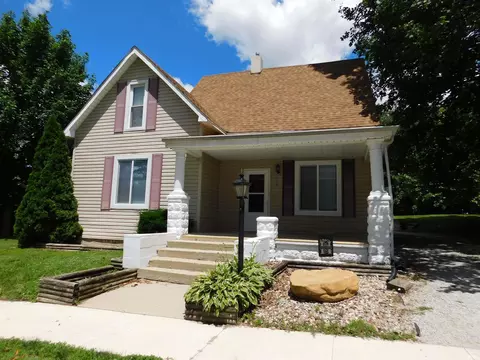 Exterior - 110 E Orchard St, Akron, IN 46910 photo 8 of 9