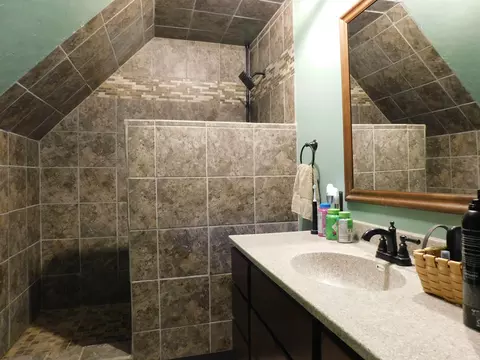 Bath - 110 E Orchard St, Akron, IN 46910 photo 2 of 3