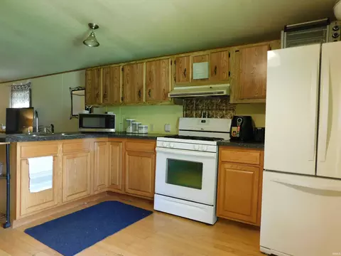 7735 W Swick Rd, Claypool, IN 46510 photo 3