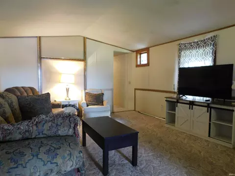 7735 W Swick Rd, Claypool, IN 46510 photo 10