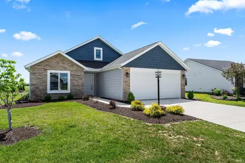 1292 Lagonda Trl, Fort Wayne, IN 46818