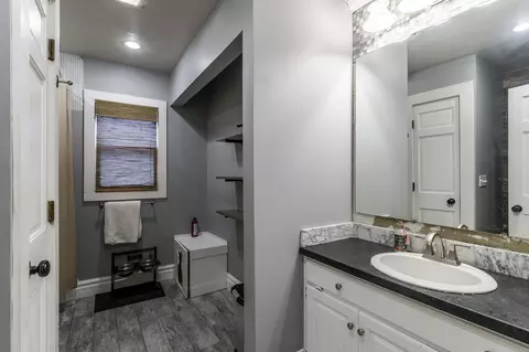 Bath - 302 S Gonser Ave, Ashley, IN 46705 photo 1 of 3