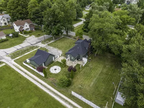 View/Area - 302 S Gonser Ave, Ashley, IN 46705 photo 1 of 1