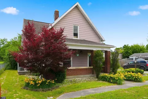 2966 W Scott St, Zanesville, IN 46799