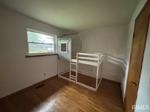 Bedroom - 1009 E 7th St, Fowler, IN 47944 photo 1 of 3