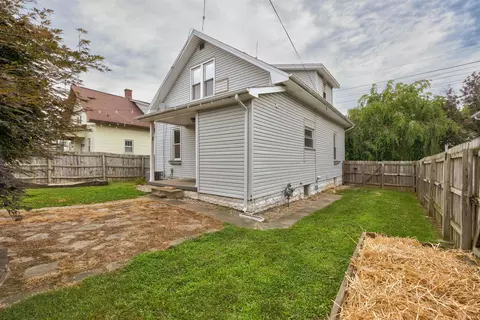 1423 Mill St, Jasper, IN 47546 photo 9