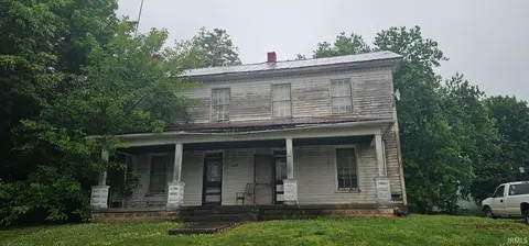 12145 Main St, Mauckport, IN 47142