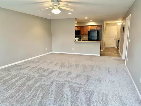 Living - 1917 Greyson Dr, Auburn, IN 46706 photo 2 of 2