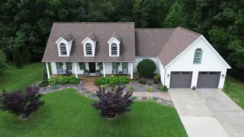 10689 S Oak Ridge Est, Haubstadt, IN 47639