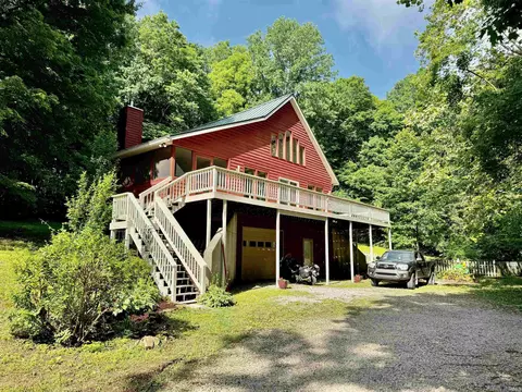 4452 W Popcorn Rd, Springville, IN 47462