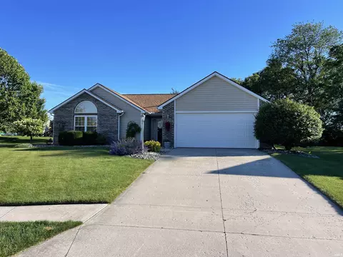 15803 Timberwillow Dr, Huntertown, IN 46748