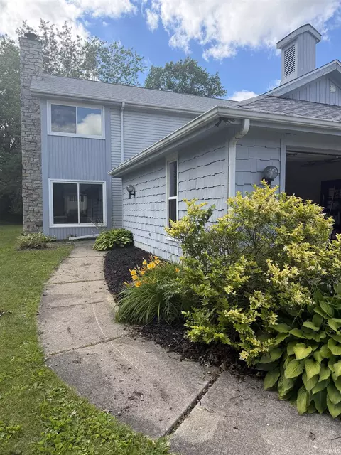 4505 Brookshire Cir, Fort Wayne, IN 46835