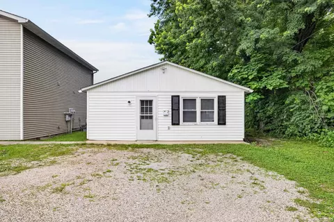 357 S 359 3595 S East St Ave, Spencer, IN 47460