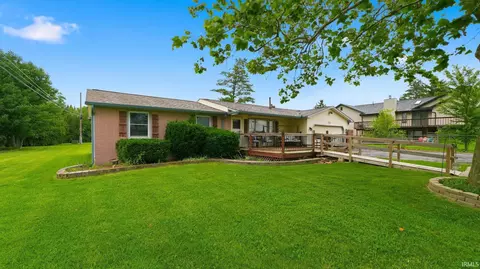 4626 W California Rd, Fort Wayne, IN 46818
