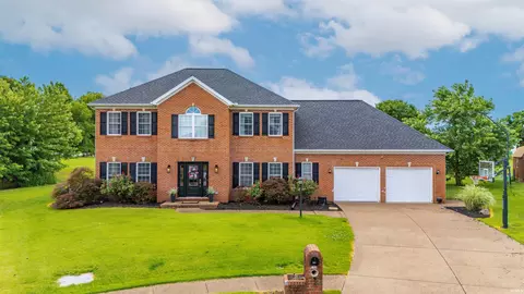 6555 Oakland Ct, Newburgh, IN 47630