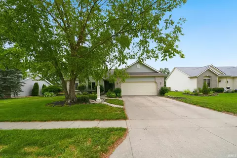 16134 Thunderbird Rd, Huntertown, IN 46748