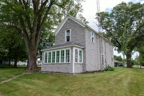 213 S Slate St, Culver, IN 46511