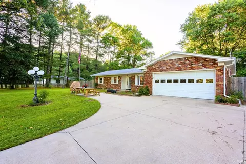 185 Vinegar Hill Rd, Bedford, IN 47421