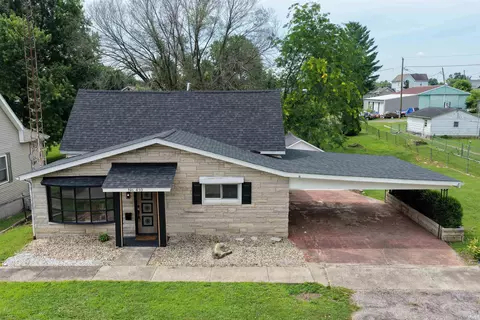 410 18th St, Bedford, IN 47421