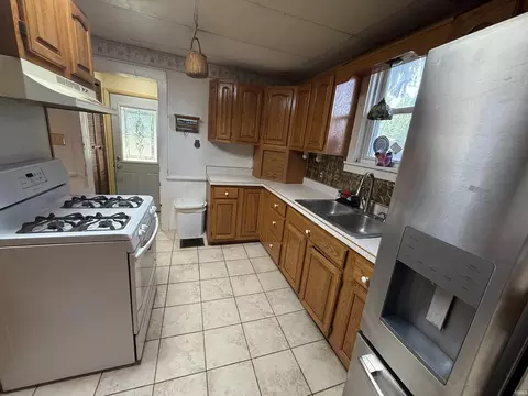 Kitchen - 206 S S Mtn, Lagrange, IN 46761 photo 1 of 2
