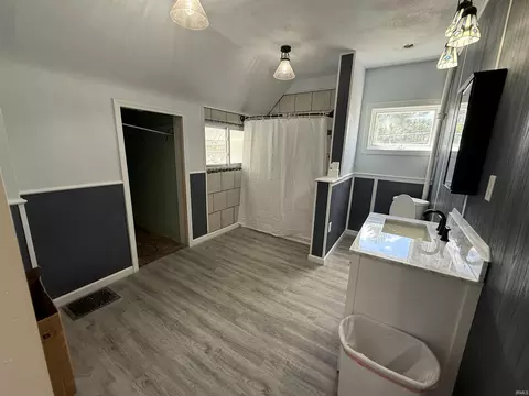 Bath - 206 S S Mtn, Lagrange, IN 46761 photo 1 of 1