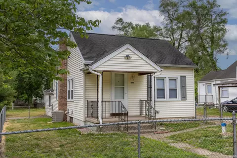 52118 Helmen Ave, South Bend, IN 46637