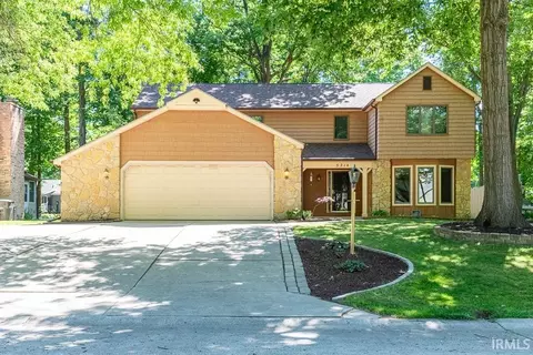 5214 Willowwood Ct, Fort Wayne, IN 46835