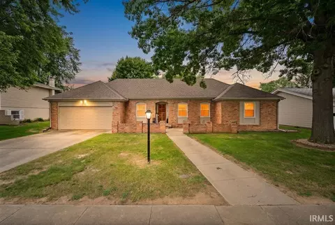 1311 W Roberts Ave, Marion, IN 46952