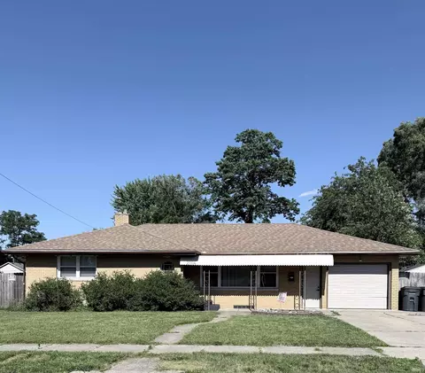 2104 S Dorothy St, South Bend, IN 46613