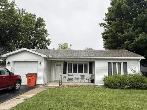213 N Greenberry St, Sweetser, IN 46987
