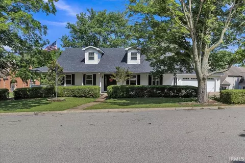 19 Lakeview Dr, Mount Vernon, IN 47620