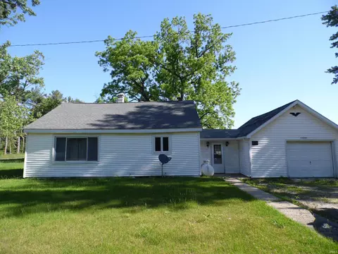 20484 12th Rd, Plymouth, IN 46563
