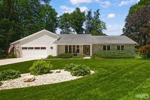 12638 Emerald Ct, Plymouth, IN 46563
