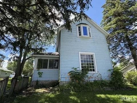Exterior - 321 W Jay St, Dunkirk, IN 47336 photo 2 of 12